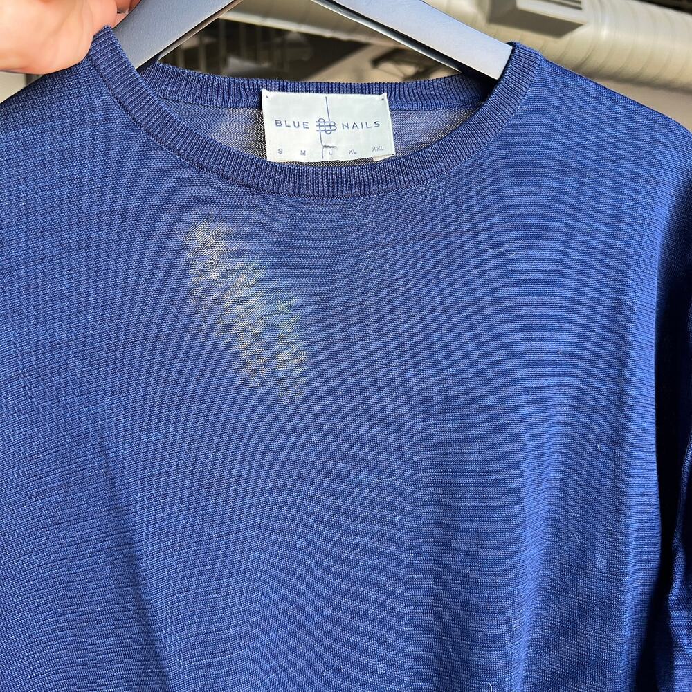 Blue Nails Bangkok Fine-Gauge Indigo Crewneck Sweater (Size L)